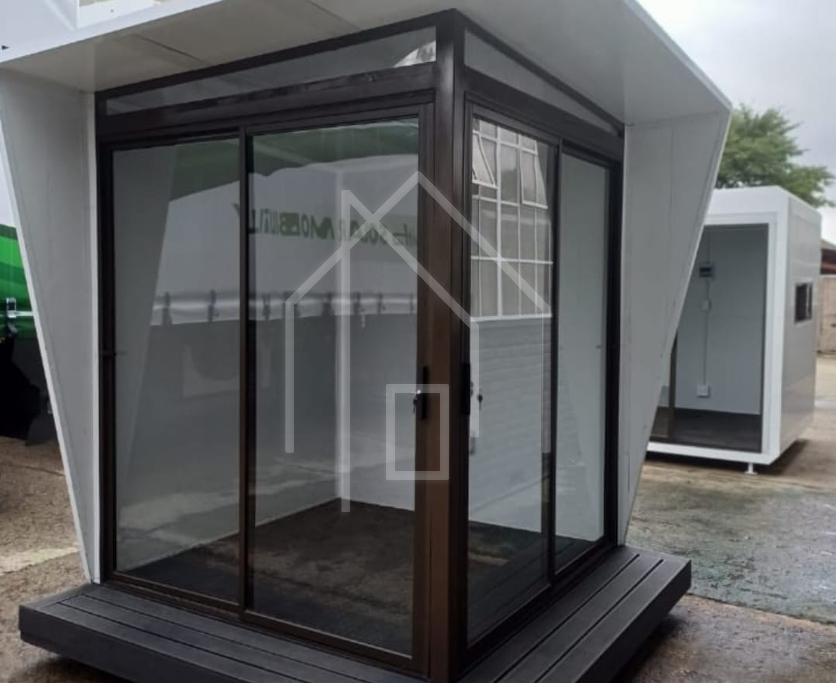 The Pico Garden Pod